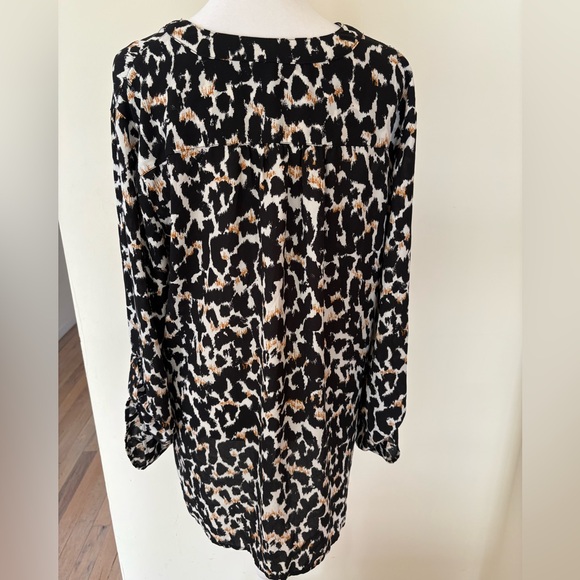 Large Cato Animal Print Roll Tab Sleeve Tunic Top - Picture 4 of 10